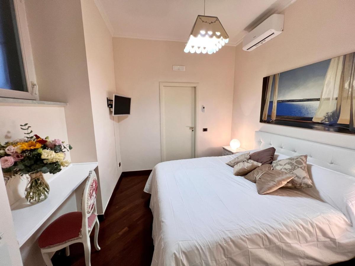 Appartamento Domus Elena - Plebiscito Napoli Esterno foto