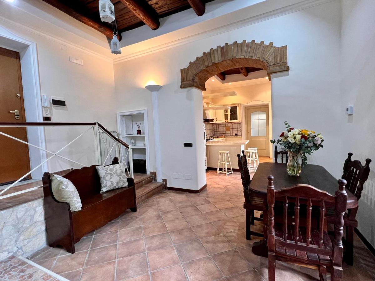 Appartamento Domus Elena - Plebiscito Napoli Esterno foto