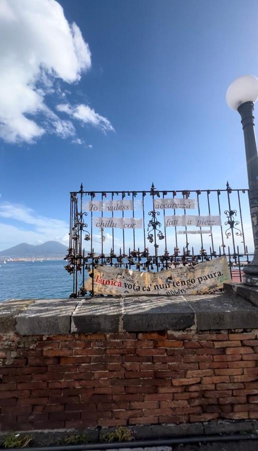 Appartamento Domus Elena - Plebiscito Napoli Esterno foto