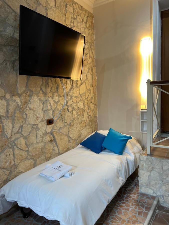 Appartamento Domus Elena - Plebiscito Napoli Esterno foto